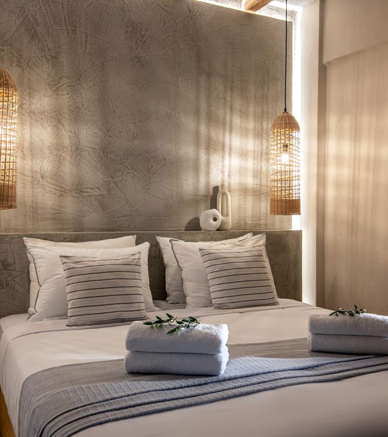 Elea Suites & Residences